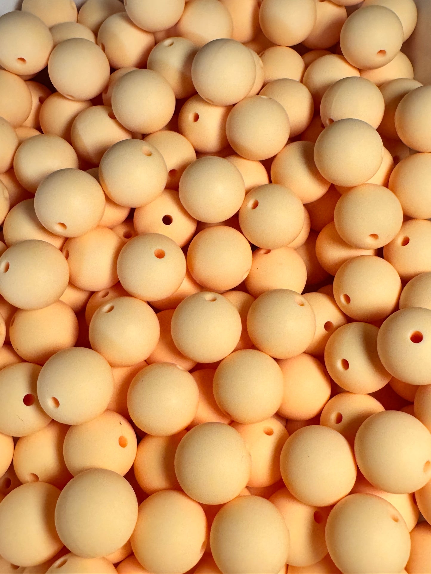 Soft Yellow 15mm Solid Color Silicone Bead