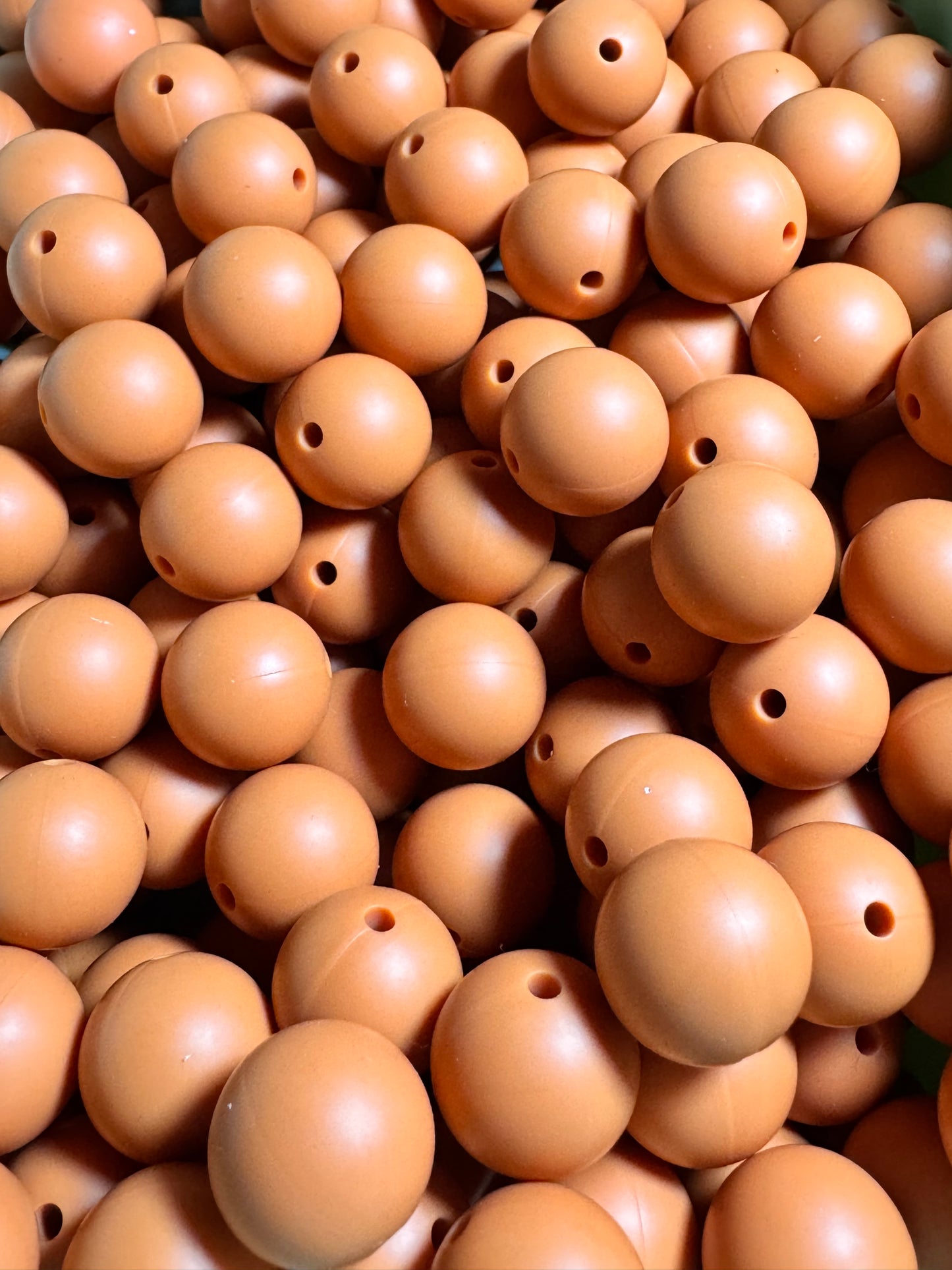 Sweet Potato 15mm Solid Color Silicone Bead