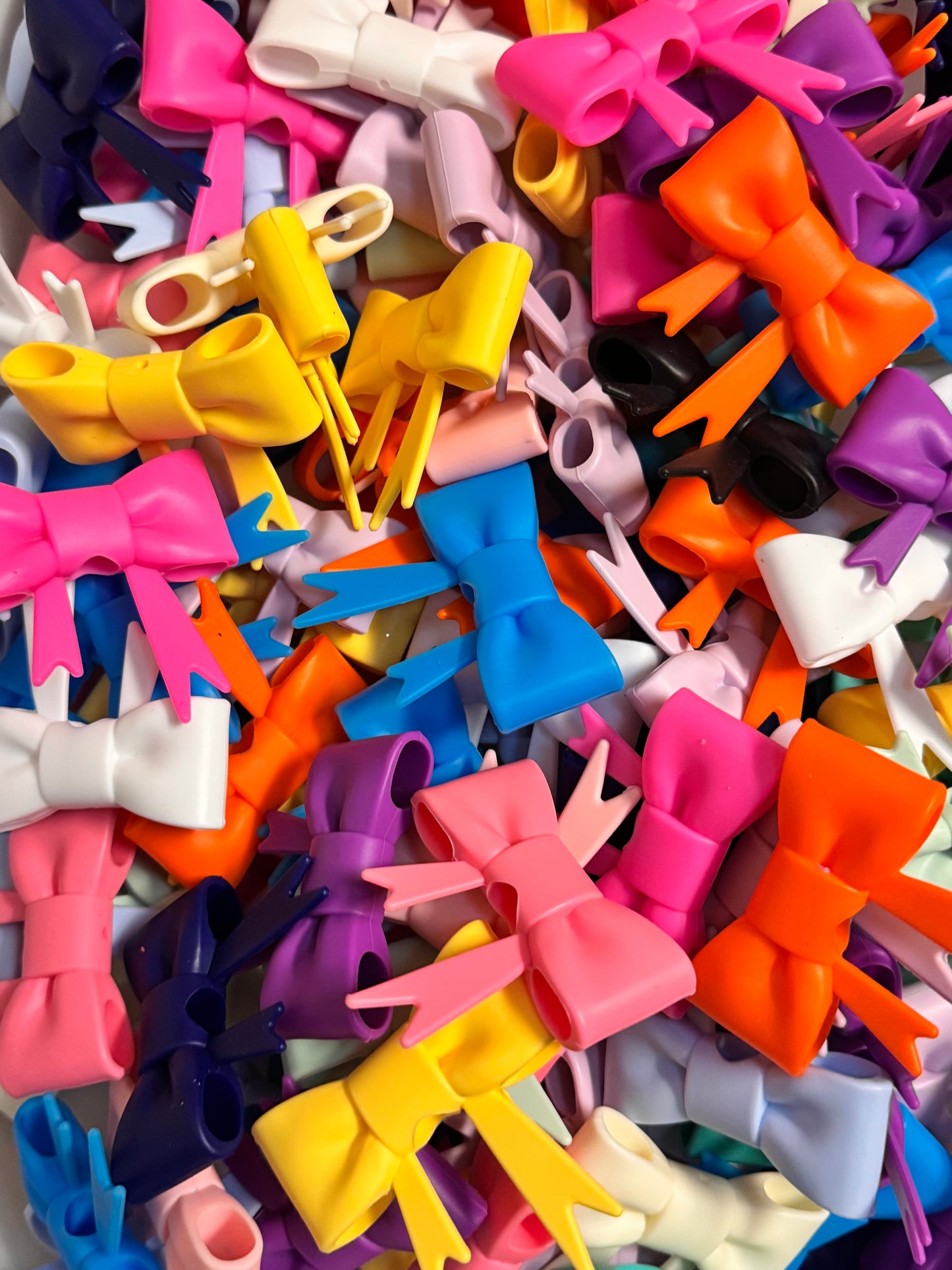 Mix of 5 Large Solid Color Silicone Bows