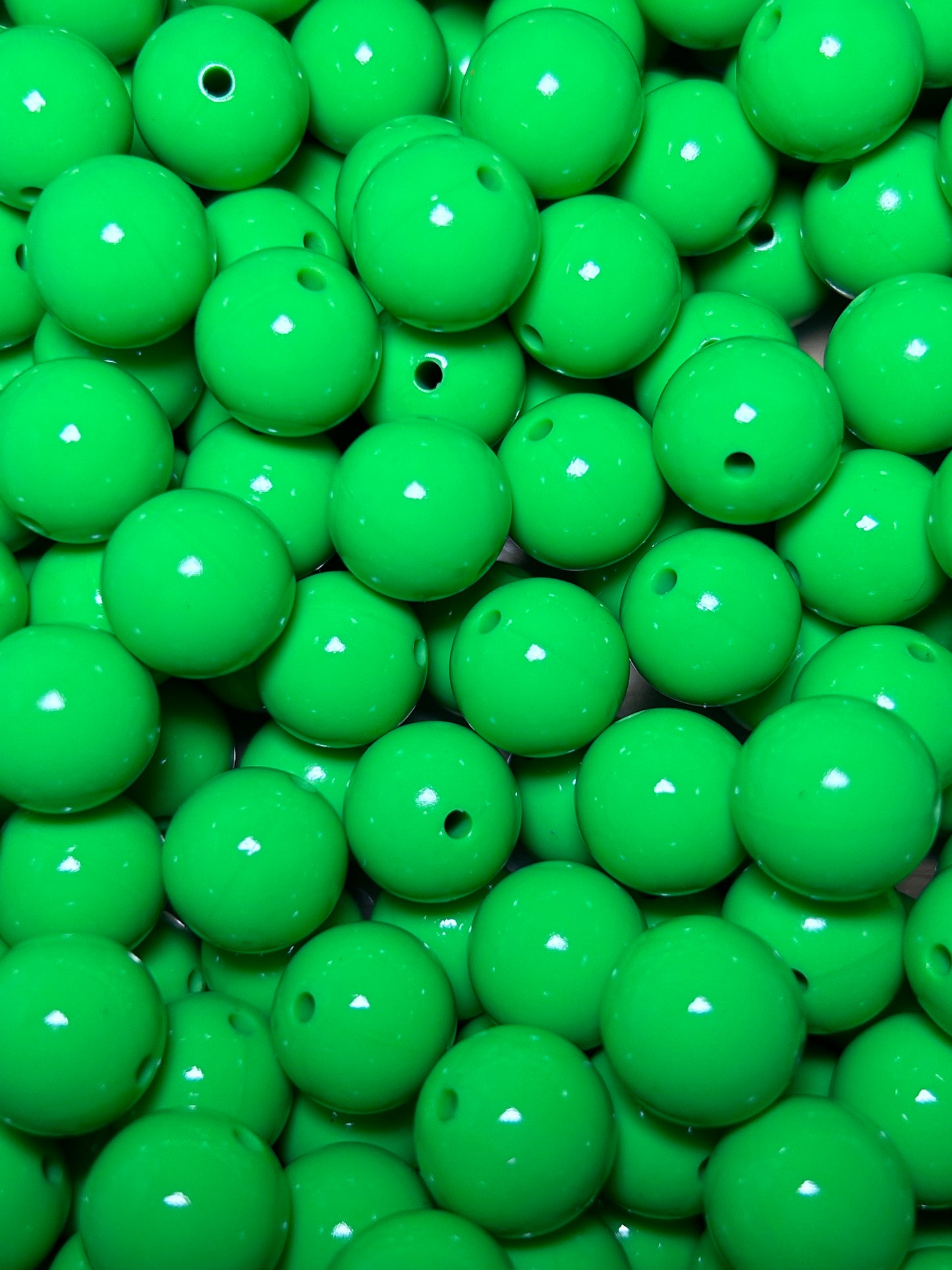 Summer Green 15mm Liquid Bead