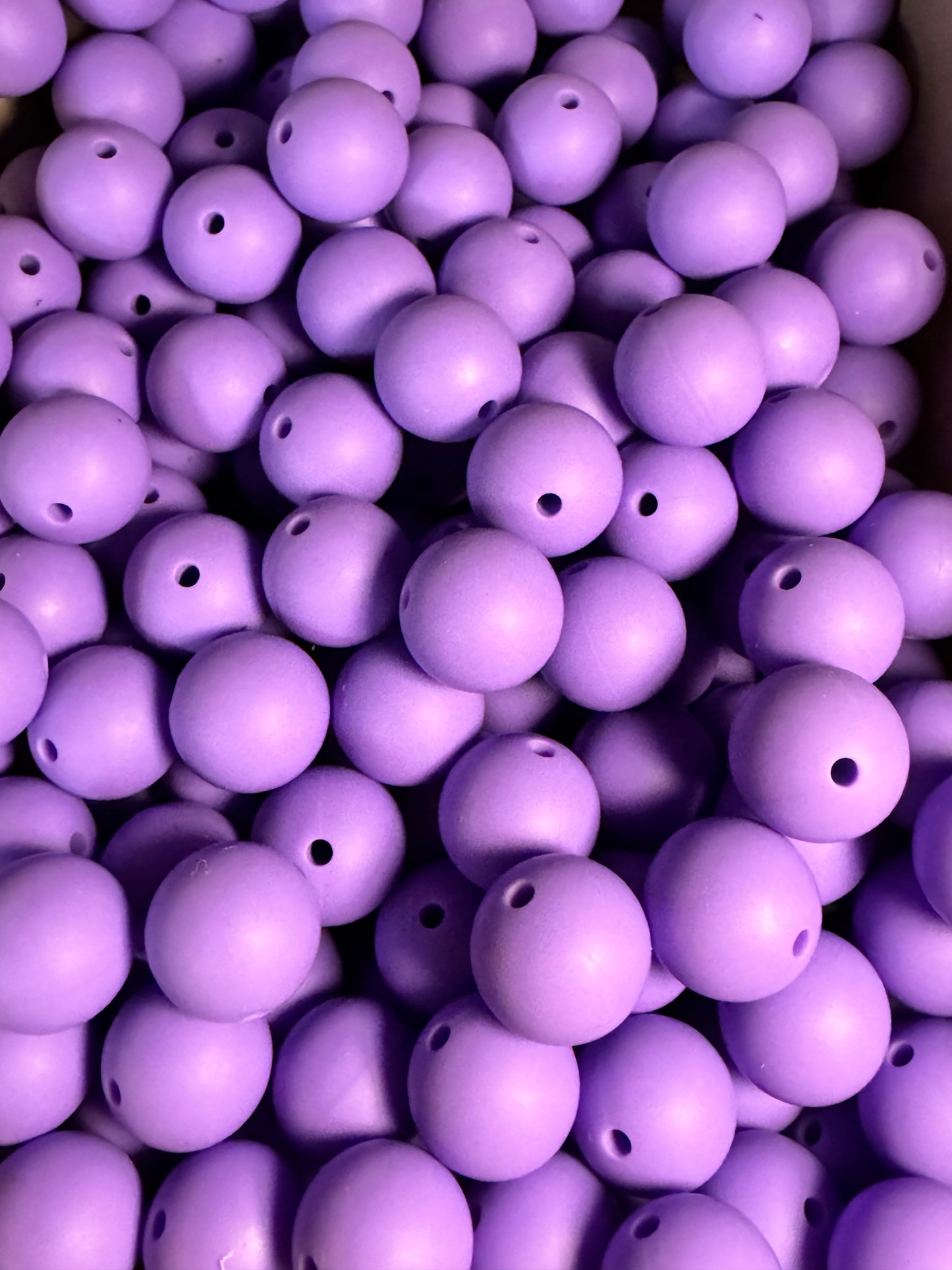 Purple Mountain Majesty 15mm Solid Color Silicone Bead
