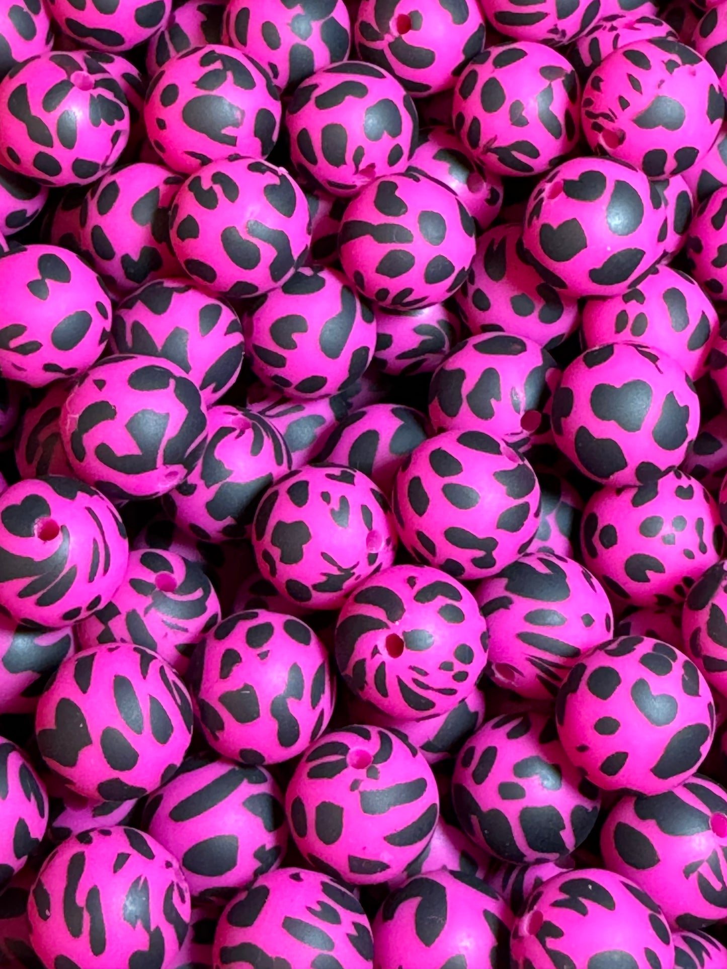 Hot Pink Cow 15mm Printed Silicone Silicone Bead