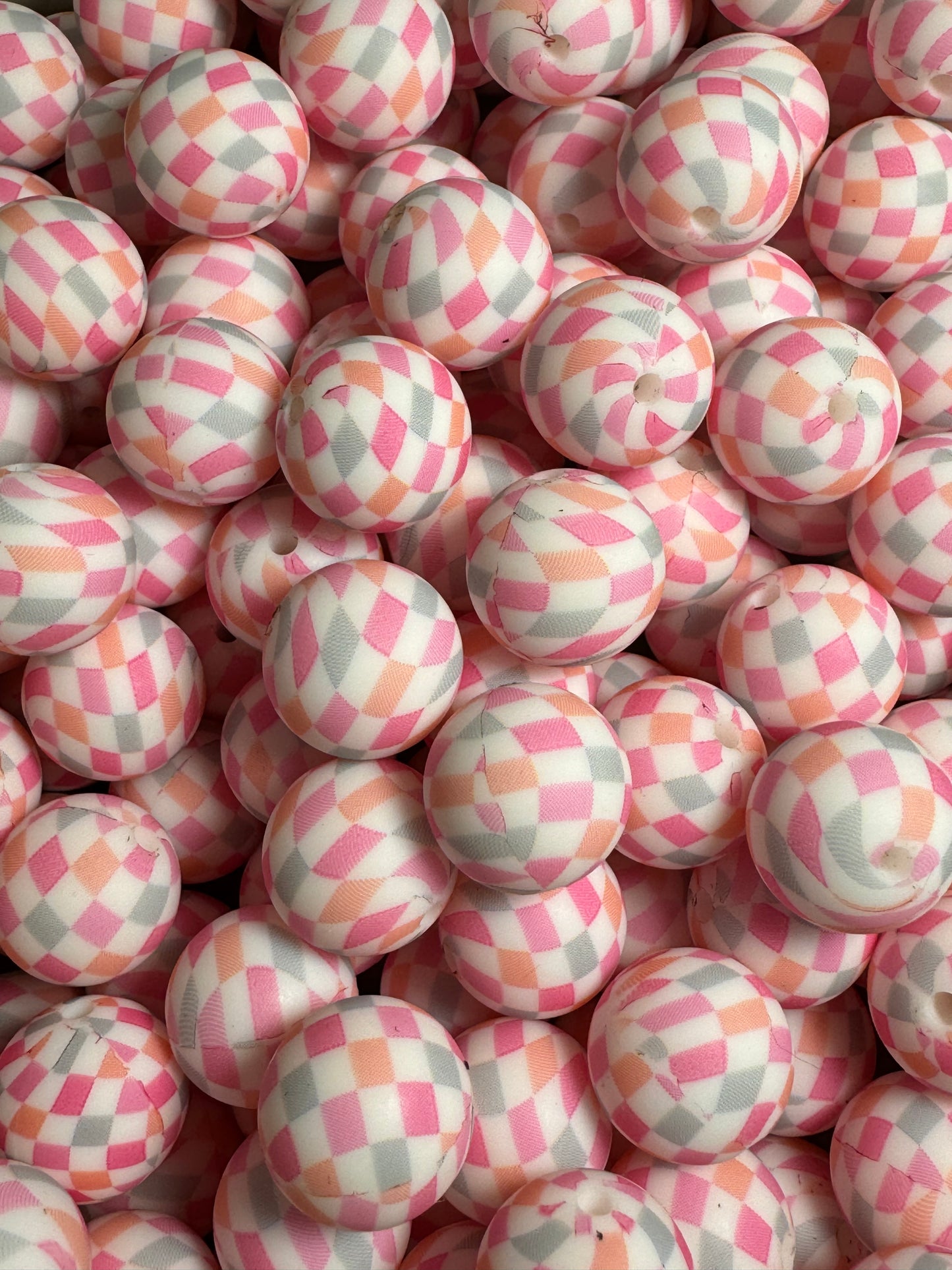 Pink Checkered Print 15mm Printed Silicone Bead