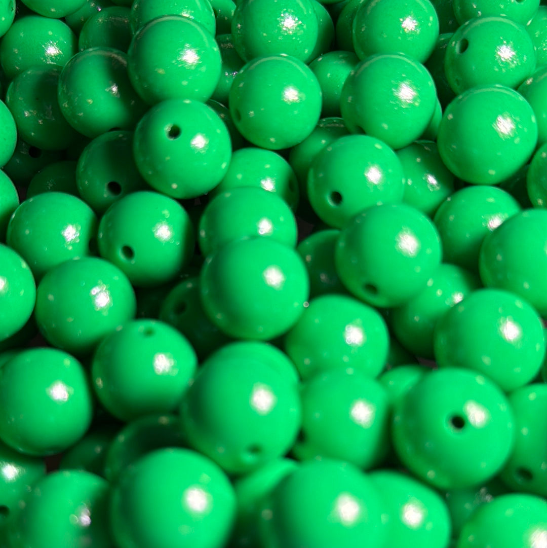 Kelly Green 15mm Shimmery Bead