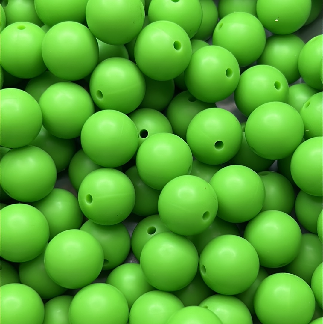 Shamrock Green 15mm Solid Color Silicone Bead