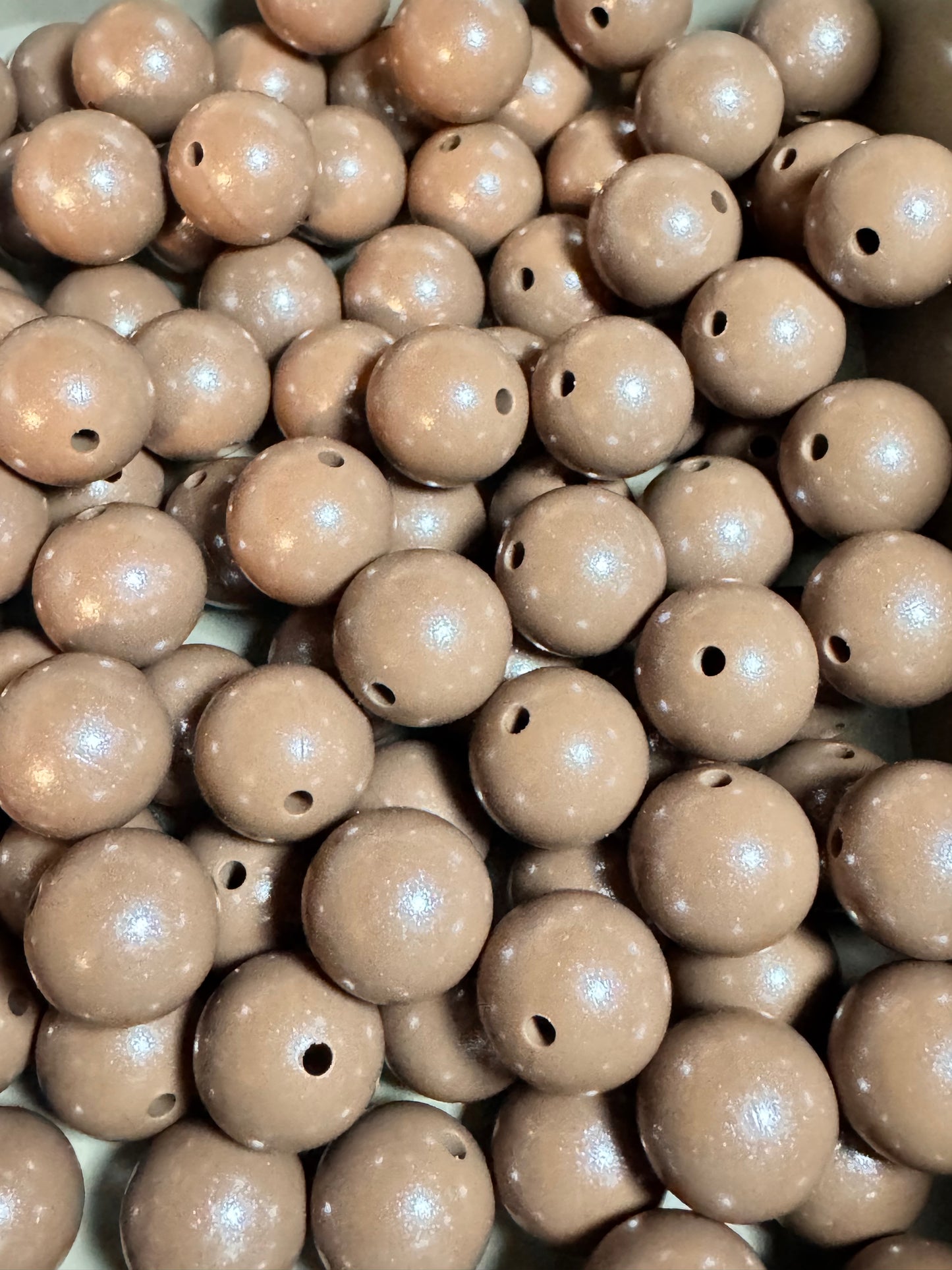 Latte 15mm Shimmery Bead