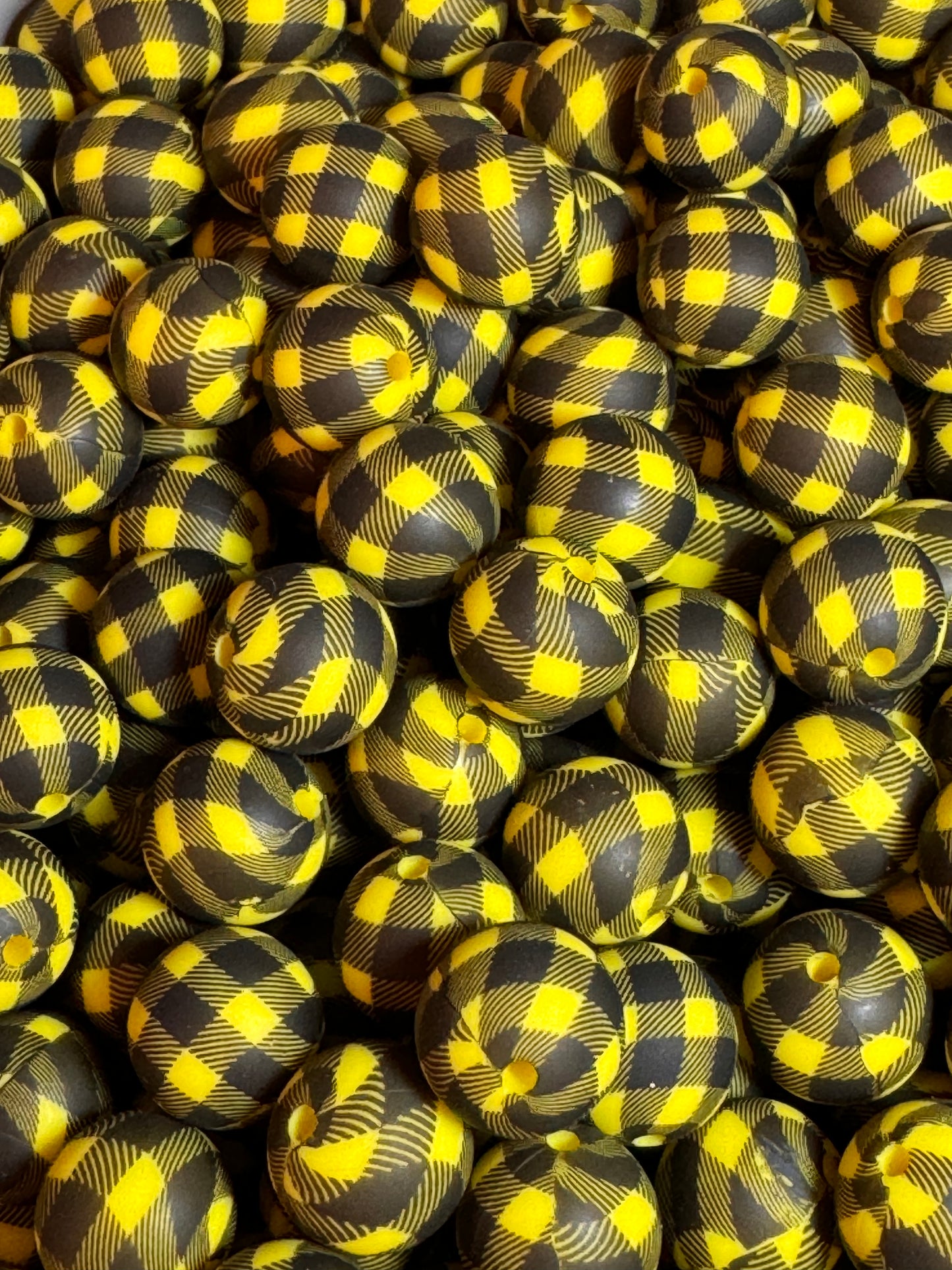 Black and Yellow Plaid Printed 15mm Printed Silicone Bead