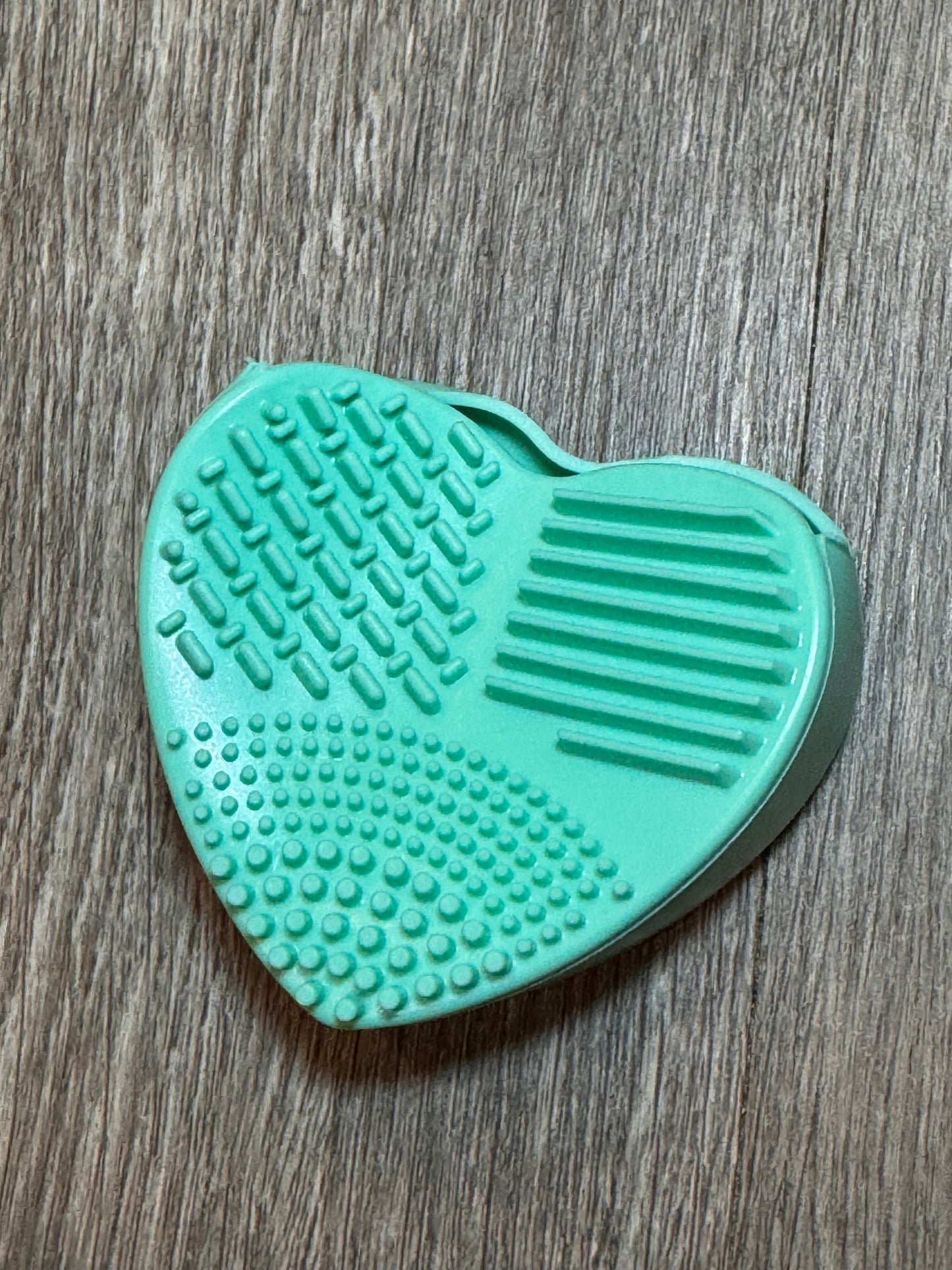 Turquoise Silicone Brush Cleaner Sponge