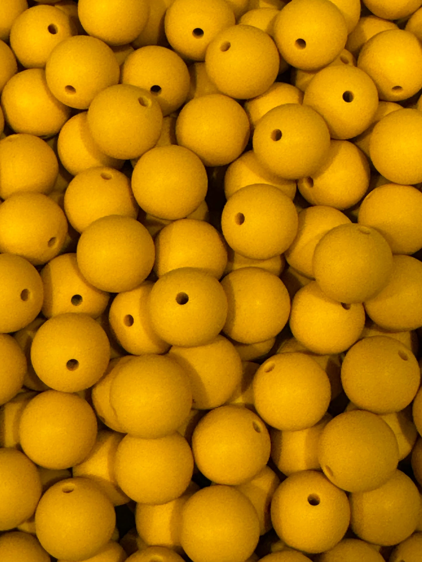 Golden Yellow Custom 15mm Solid Color Silicone Bead