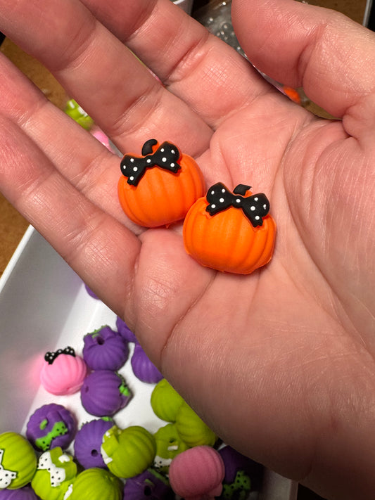 3D Orange Pumpkin with Bow Silicone Focal