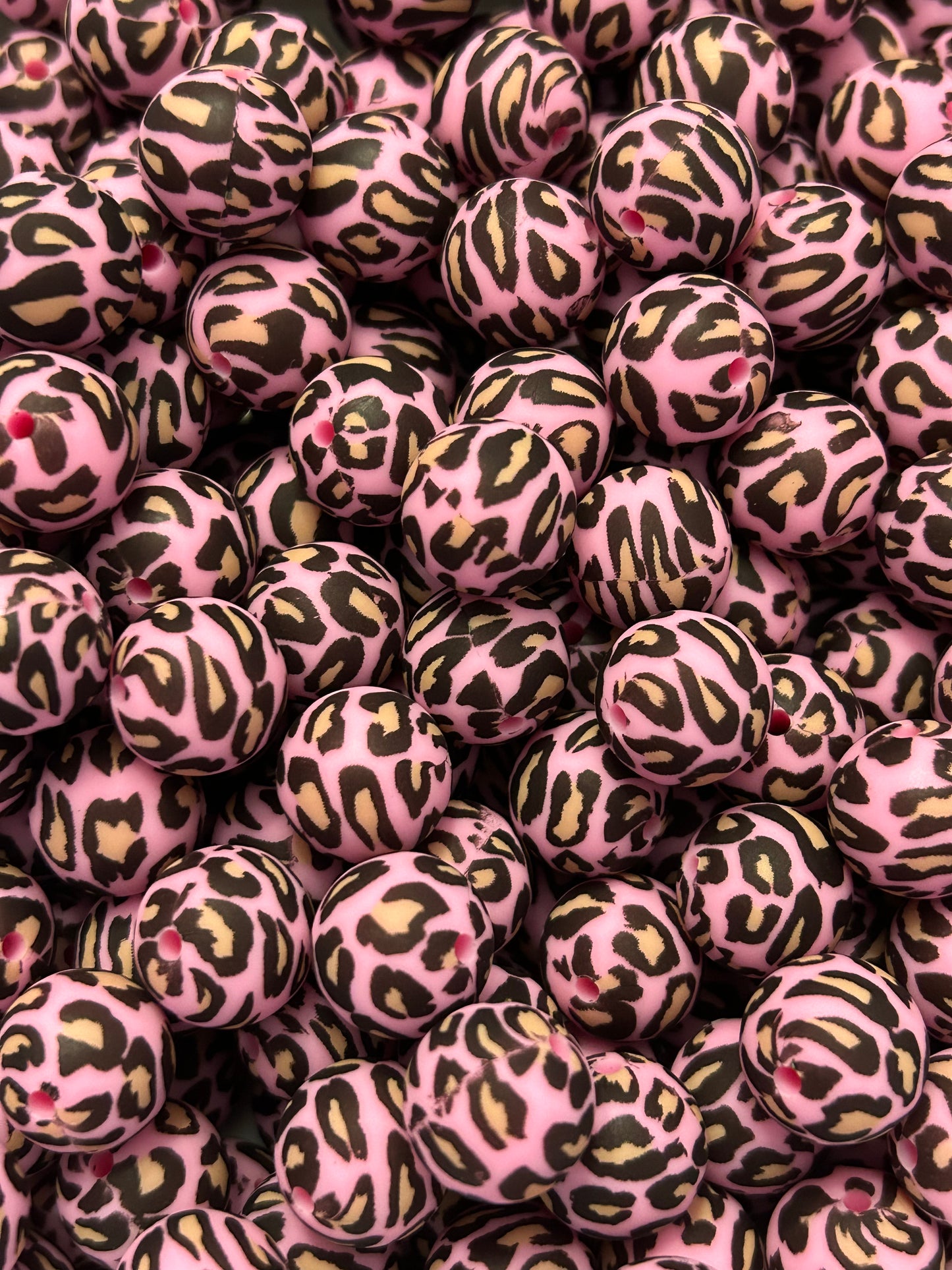 Leopard in Pink 15mm Printed Silicone Bead