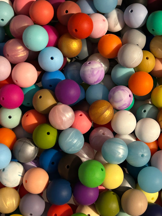 19mm Silicone Beads (Mix of 10)