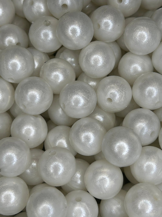 Pearl 15mm Shimmery Bead